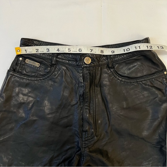 Vintage Harley Davidson Leather Shorts - Picture 5 of 8